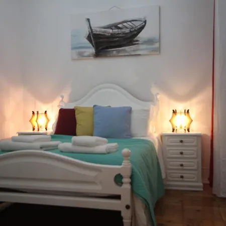 Nautic M1 R2 - Classy & Cozy Double With Shared Bathroom In Marques Pombal