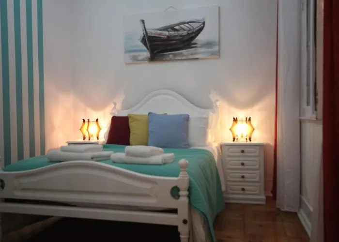 Nautic M1 R2 - Classy & Cozy Double With Shared Bathroom In Marques Pombal