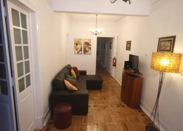 Nautic M1 R2 - Classy & Cozy Double With Shared Bathroom In Marques Pombal 2*
