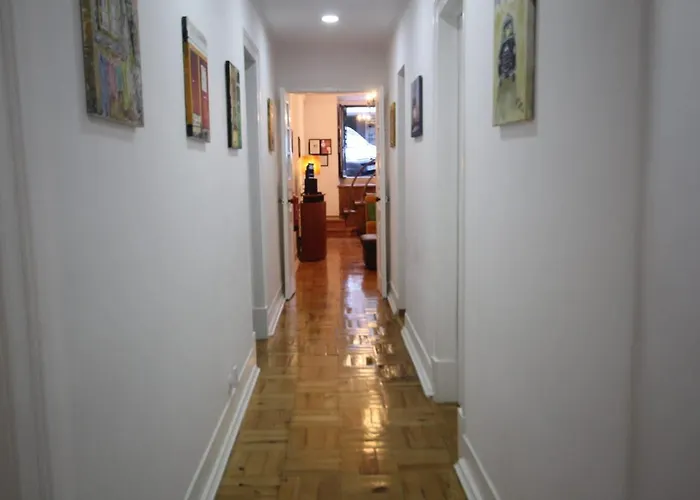 Nautic M1 R2 - Classy & Cozy Double With Shared Bathroom In Marques Pombal 2*
